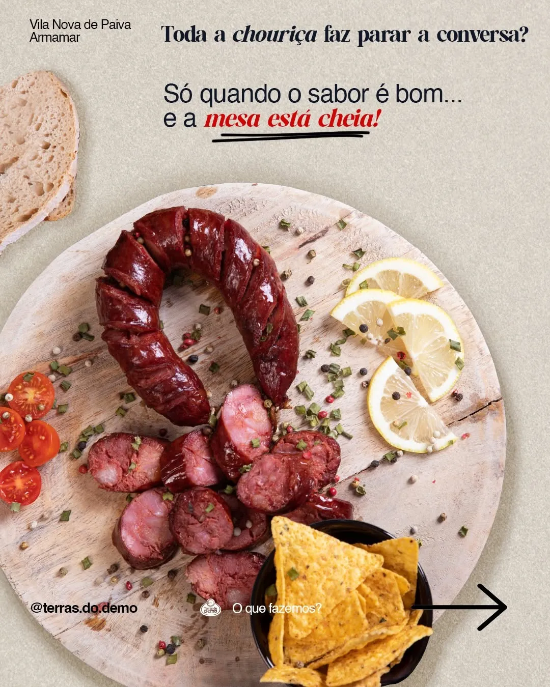 Publicação “Toda a chouriça faz parar a conversa?” com chouriça fatiada numa tábua redonda
